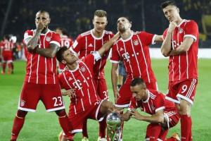  法兰克福双星闪耀助球队登顶欧战区积分榜