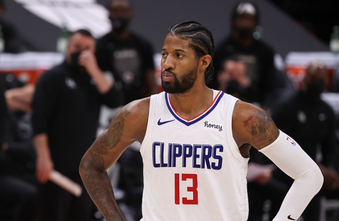  快船不敌国王，乔治赛后怒批防守  